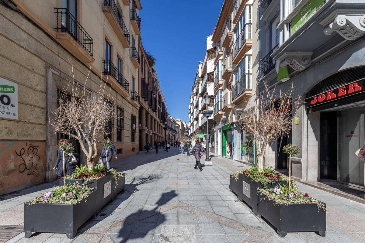 3 soveværelse Lejlighed til salg i Granada by med garage - € 585.000 (Ref: 9533605)