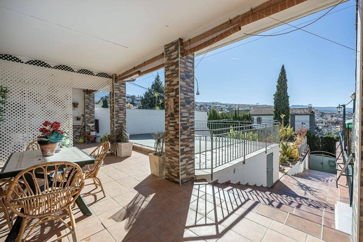 3 bedroom Terraced Villa for sale in Monachil with pool garage - € 240,000 (Ref: 9547904)