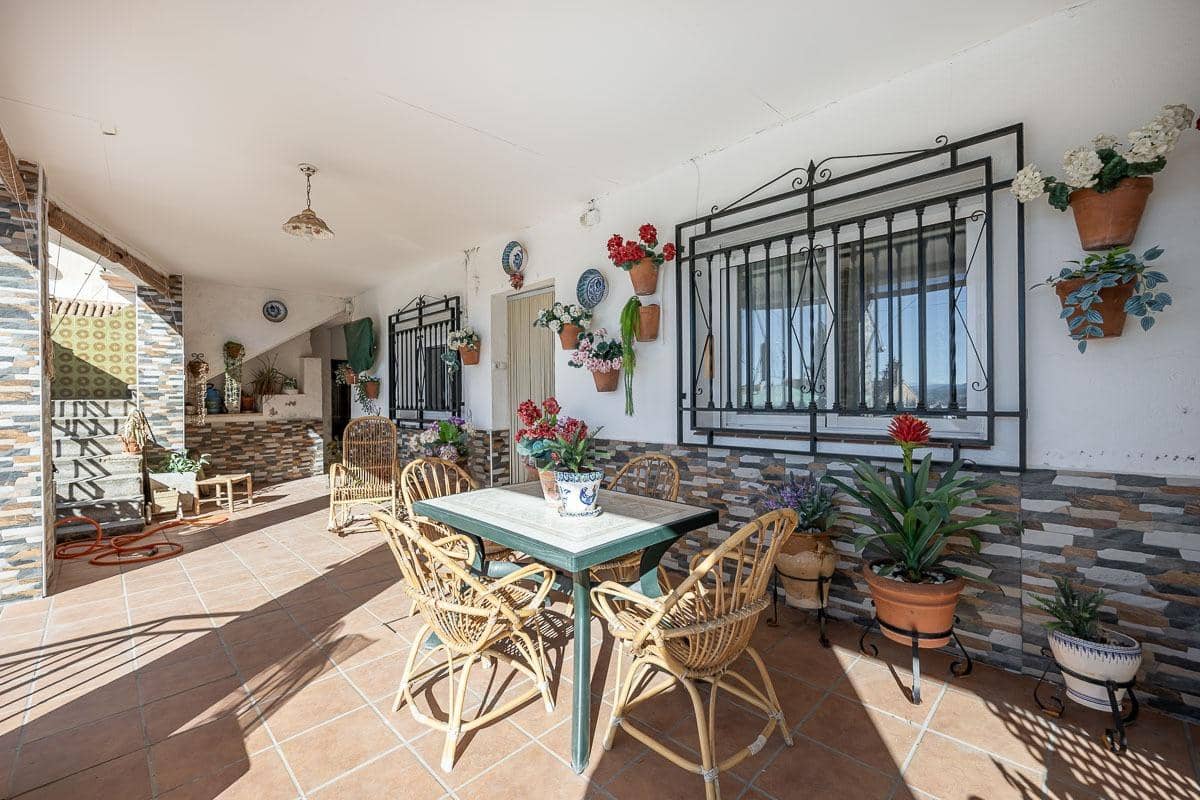 3 bedroom Terraced Villa for sale in Monachil with pool garage - € 240,000 (Ref: 9547904)