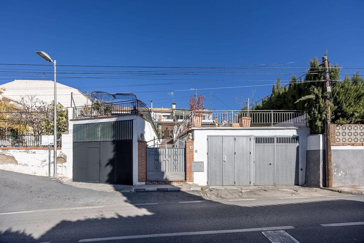 3 bedroom Terraced Villa for sale in Monachil with pool garage - € 240,000 (Ref: 9547904)