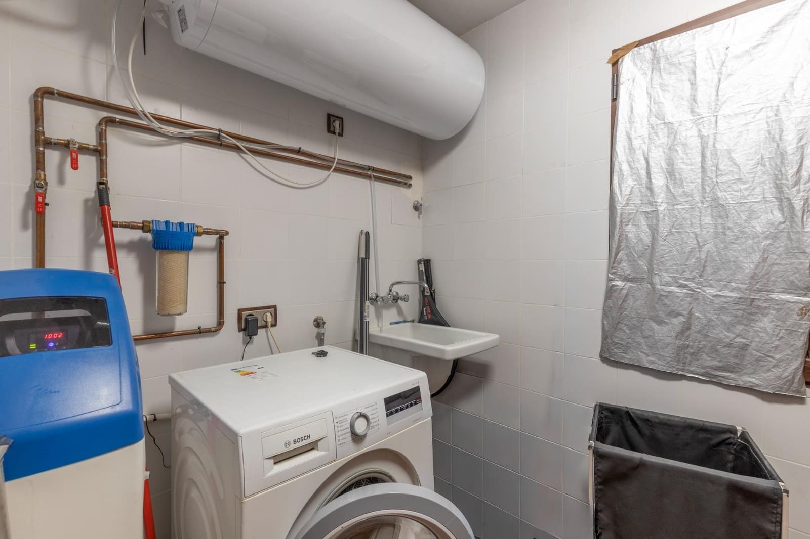 4 makuuhuone Huvila myytävänä paikassa Durcal mukana uima-altaan 
autotalli - 319 000 € (Ref: 9551073)