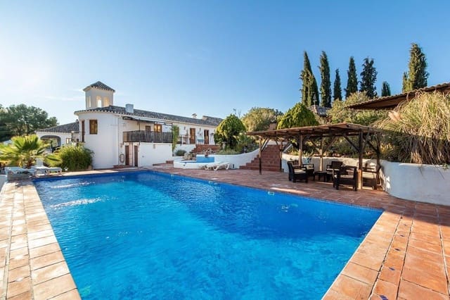 14 quarto Moradia para venda em Alcaudete com piscina garagem - 1 190 000 € (Ref: 9574469)