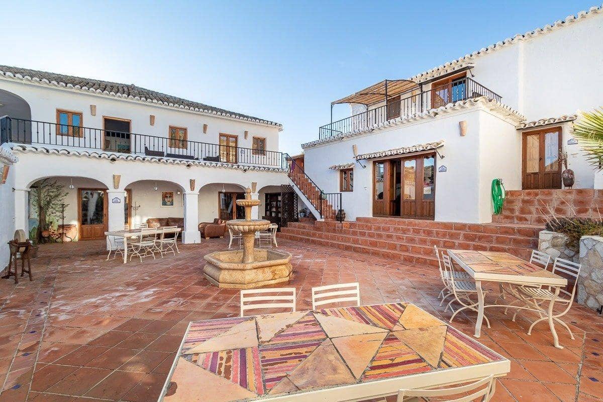 14 quarto Moradia para venda em Alcaudete com piscina garagem - 1 190 000 € (Ref: 9574469)