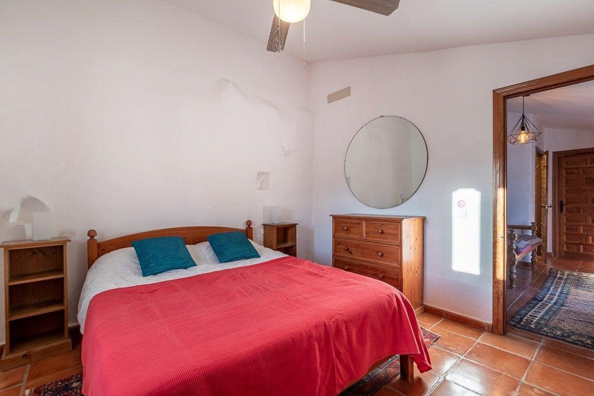 14 quarto Moradia para venda em Alcaudete com piscina garagem - 1 190 000 € (Ref: 9574469)