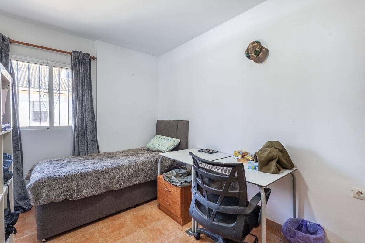 9 sypialnia Willa na sprzedaż w Moraleda de Zafayona z basenem - 330 000 € (Ref: 9620890)