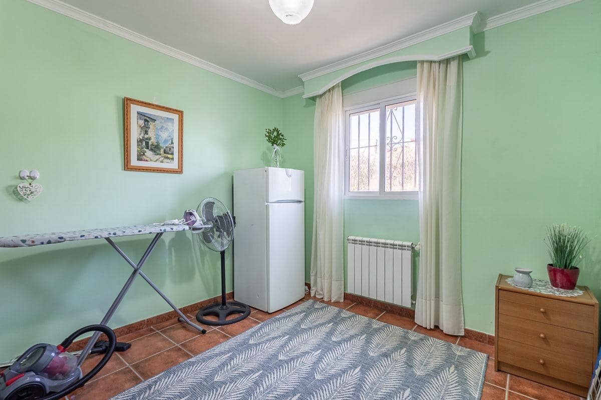 9 sypialnia Willa na sprzedaż w Moraleda de Zafayona z basenem - 330 000 € (Ref: 9620890)