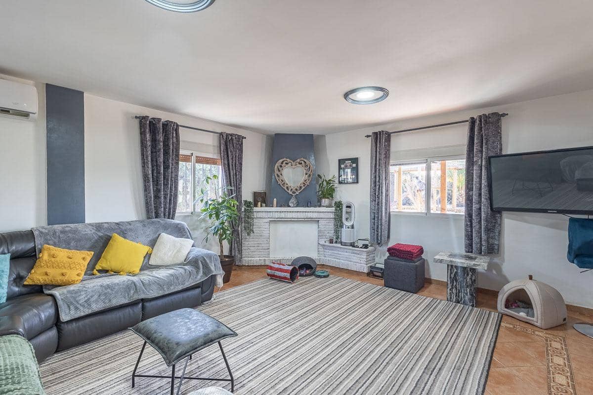 9 sypialnia Willa na sprzedaż w Moraleda de Zafayona z basenem - 330 000 € (Ref: 9620890)