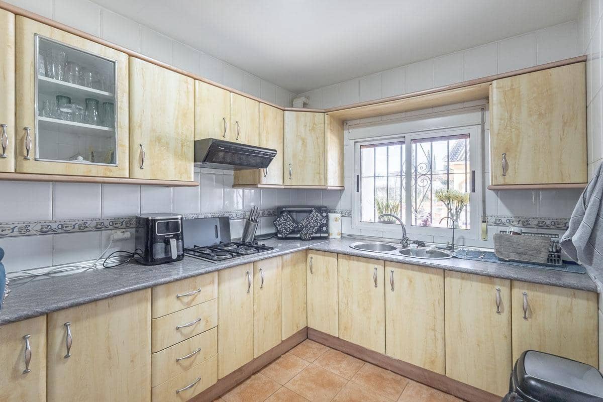 9 sypialnia Willa na sprzedaż w Moraleda de Zafayona z basenem - 330 000 € (Ref: 9620890)