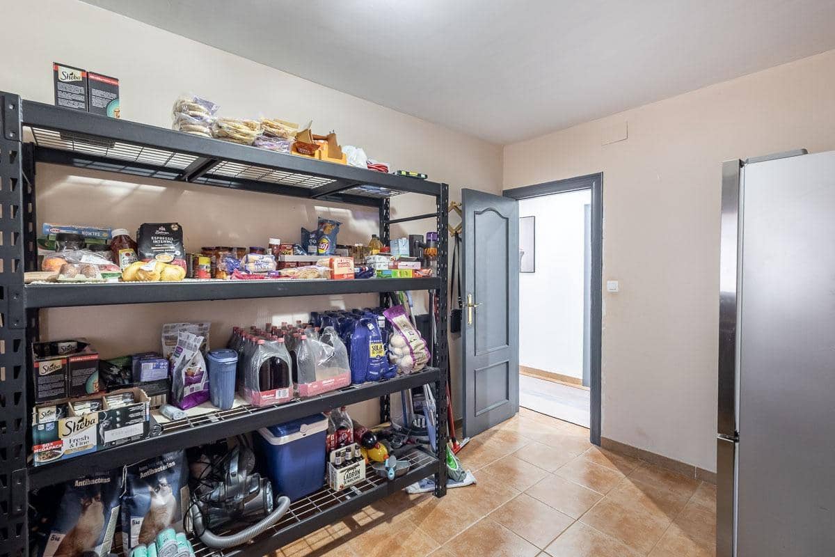 9 sypialnia Willa na sprzedaż w Moraleda de Zafayona z basenem - 330 000 € (Ref: 9620890)