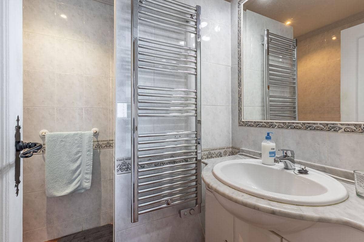 9 sypialnia Willa na sprzedaż w Moraleda de Zafayona z basenem - 330 000 € (Ref: 9620890)