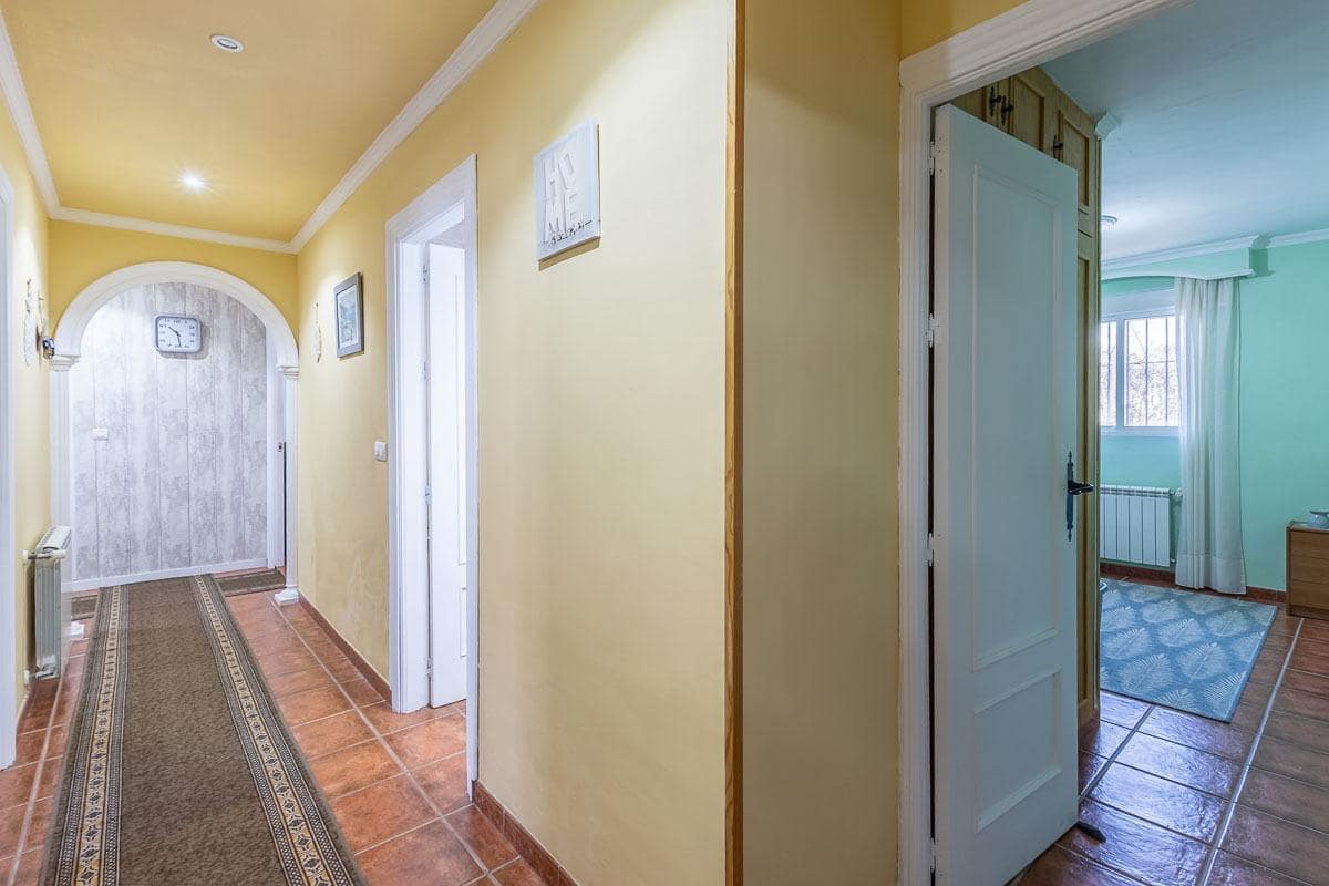 9 sypialnia Willa na sprzedaż w Moraleda de Zafayona z basenem - 330 000 € (Ref: 9620890)