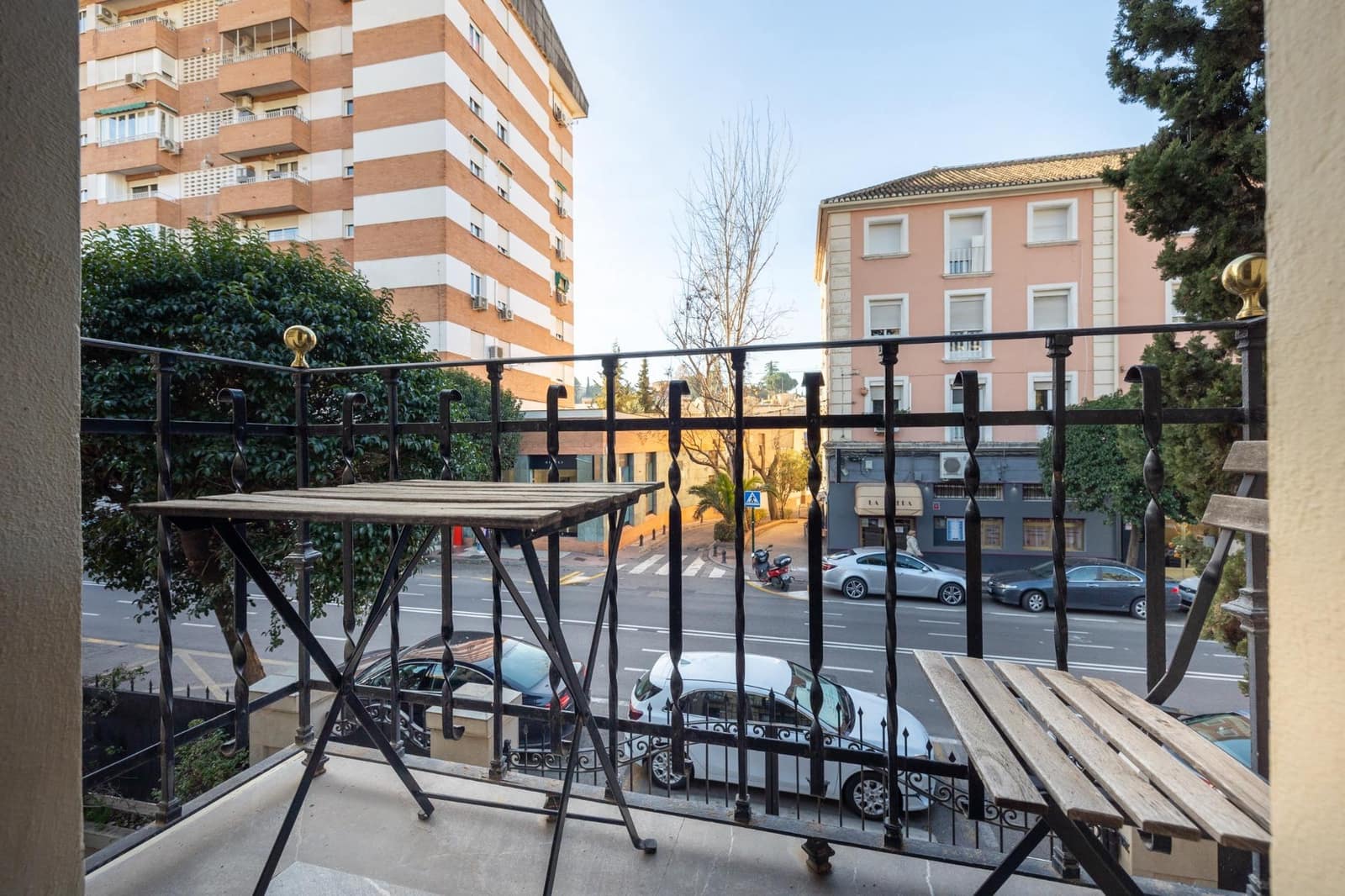 Chalet de 16 habitaciones en Granada ciudad en venta con piscina - 1.100.000 € (Ref: 9639337)