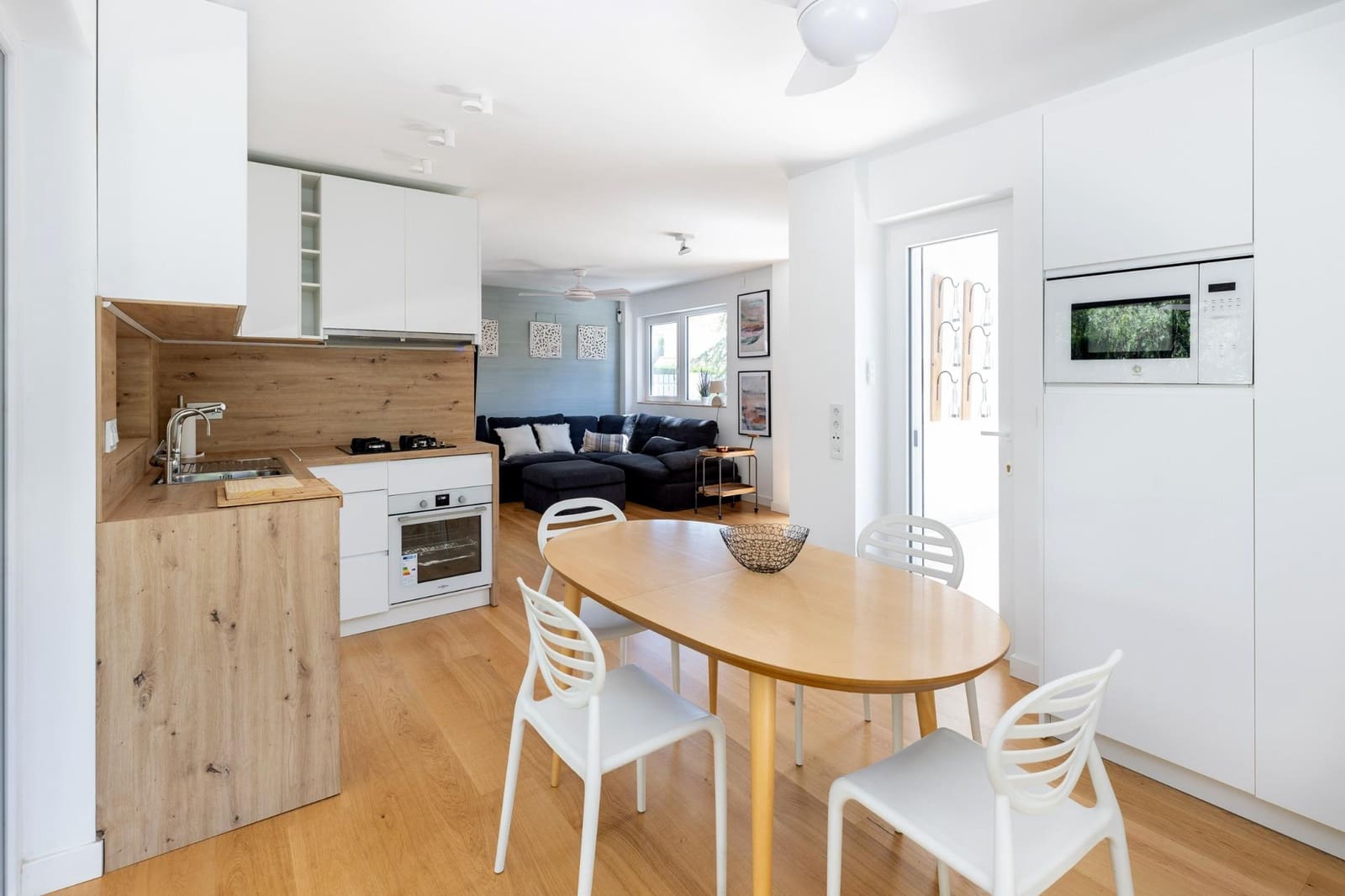 4 bedroom Villa for sale in Albolote with pool garage - € 420,000 (Ref: 9677006)