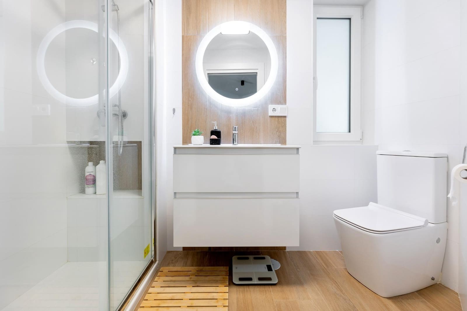 4 bedroom Villa for sale in Albolote with pool garage - € 420,000 (Ref: 9677006)