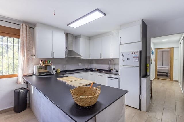 4 camera da letto Finca/Casa di Campagna in vendita in Los Guajares con piscina - 299.900 € (Rif: 9698129)