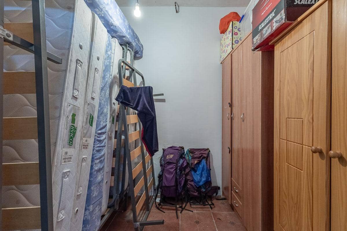 4 bedroom Finca/Country House for sale in Los Guajares with pool - € 299,900 (Ref: 9698129)