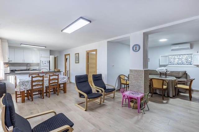 4 camera da letto Finca/Casa di Campagna in vendita in Los Guajares con piscina - 299.900 € (Rif: 9698129)