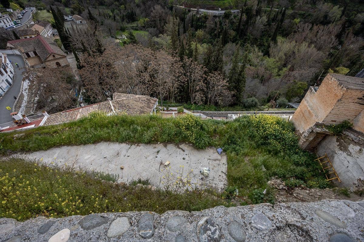 Undeveloped Land for sale in Granada city - € 230,000 (Ref: 9721734)