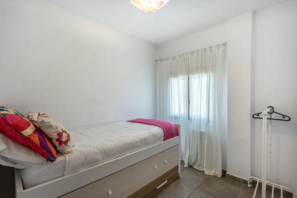 7 chambre Local Commercial à vendre à Arenas del Rey avec piscine - 380 000 € (Ref: 9820307)