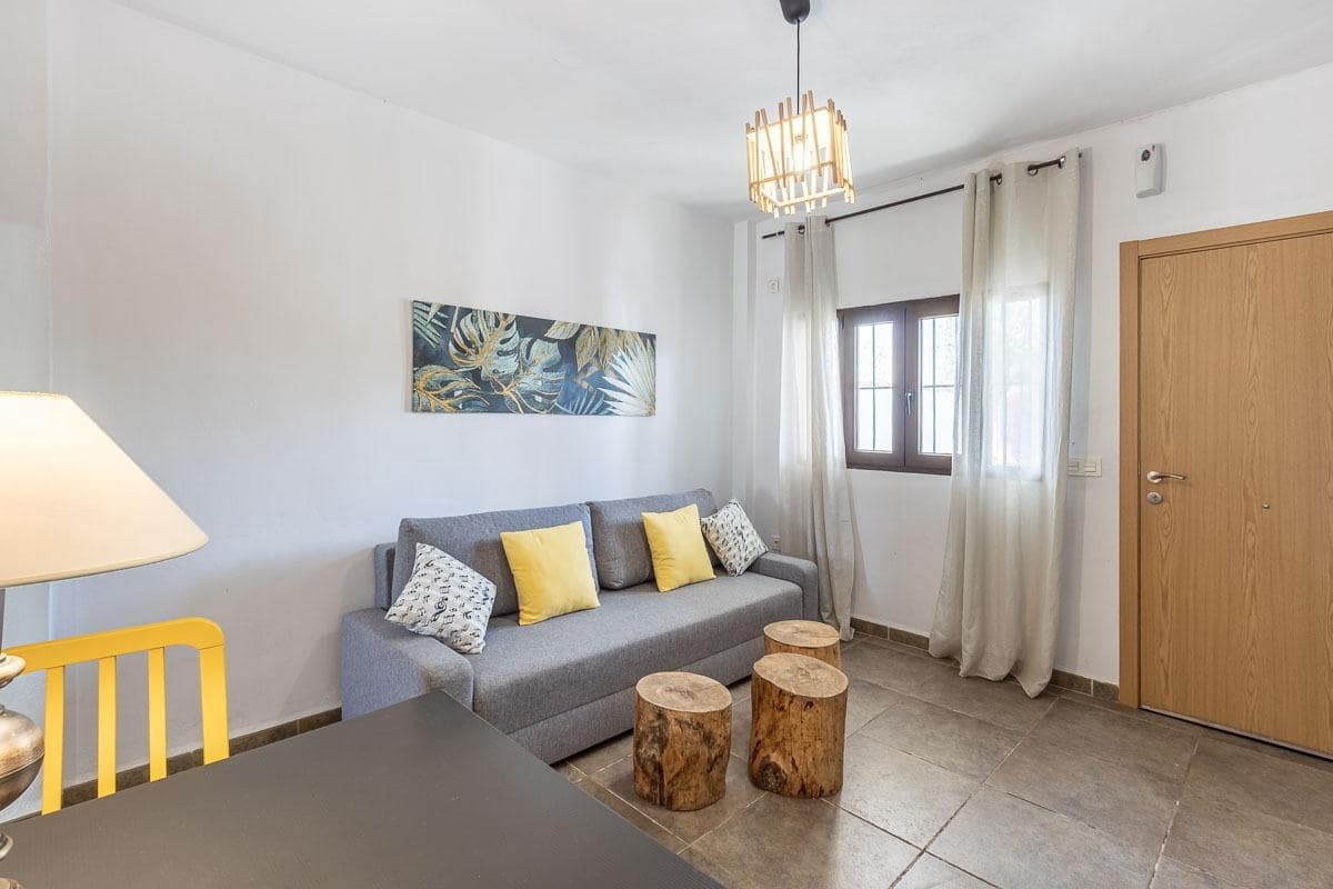 7 chambre Local Commercial à vendre à Arenas del Rey avec piscine - 380 000 € (Ref: 9820307)