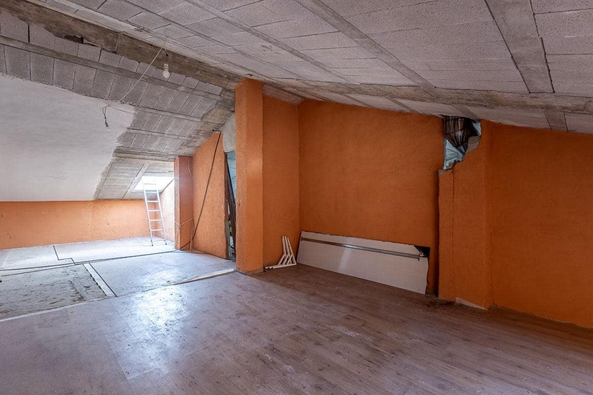 7 chambre Local Commercial à vendre à Arenas del Rey avec piscine - 380 000 € (Ref: 9820307)