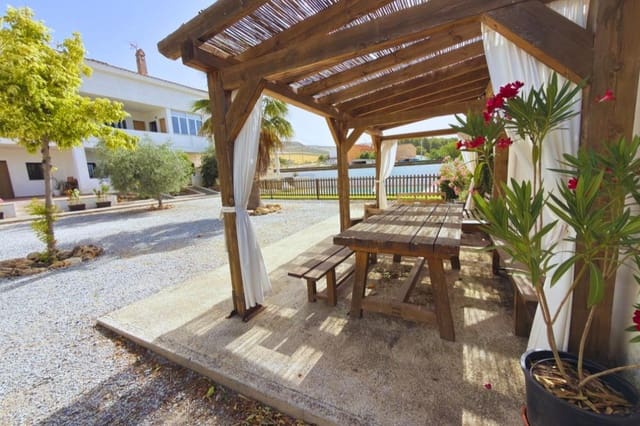 8 slaapkamer Commercieel te koop in Arenas del Rey met zwembad - € 345.000 (Ref: 9820307)