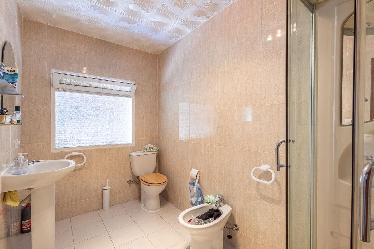 4 soveværelse Villa til salg i Fornes med garage - € 89.000 (Ref: 9839128)