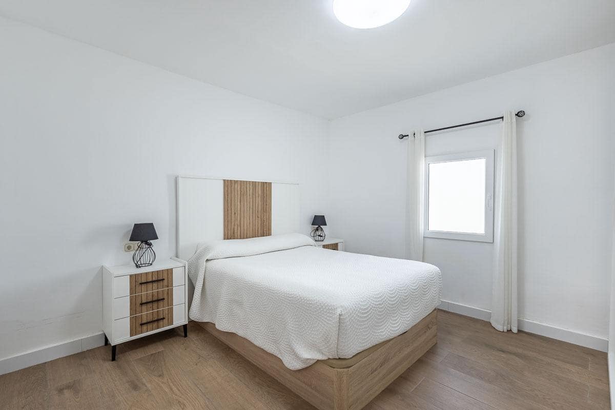 3 soveværelse Finca/Landehus til salg i Alhama de Granada med garage - € 145.000 (Ref: 9875975)