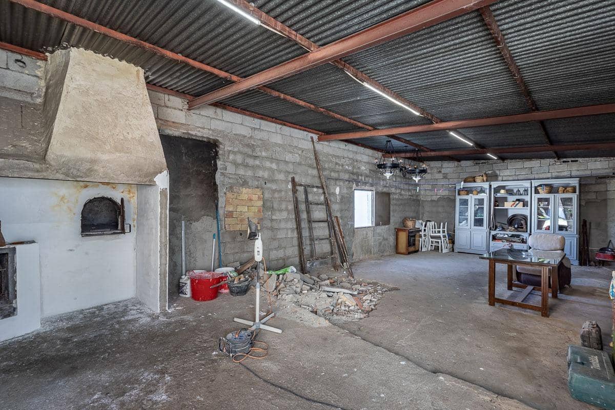 3 soveværelse Finca/Landehus til salg i Alhama de Granada med garage - € 145.000 (Ref: 9875975)