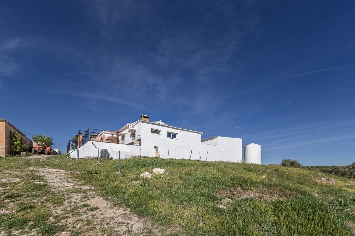 3 soveværelse Finca/Landehus til salg i Alhama de Granada med garage - € 145.000 (Ref: 9875975)