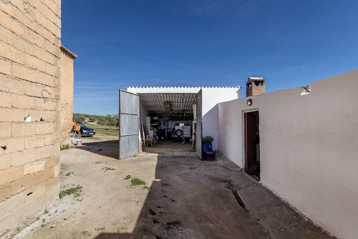3 soveværelse Finca/Landehus til salg i Alhama de Granada med garage - € 145.000 (Ref: 9875975)