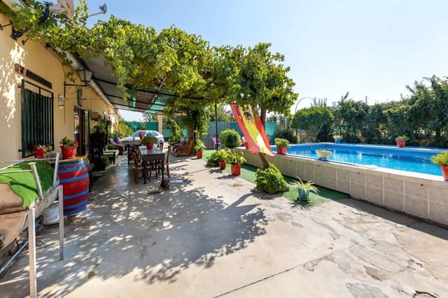 3 soveværelse Finca/Landehus til salg i Alhama de Granada med swimmingpool - € 169.000 (Ref: 9875976)