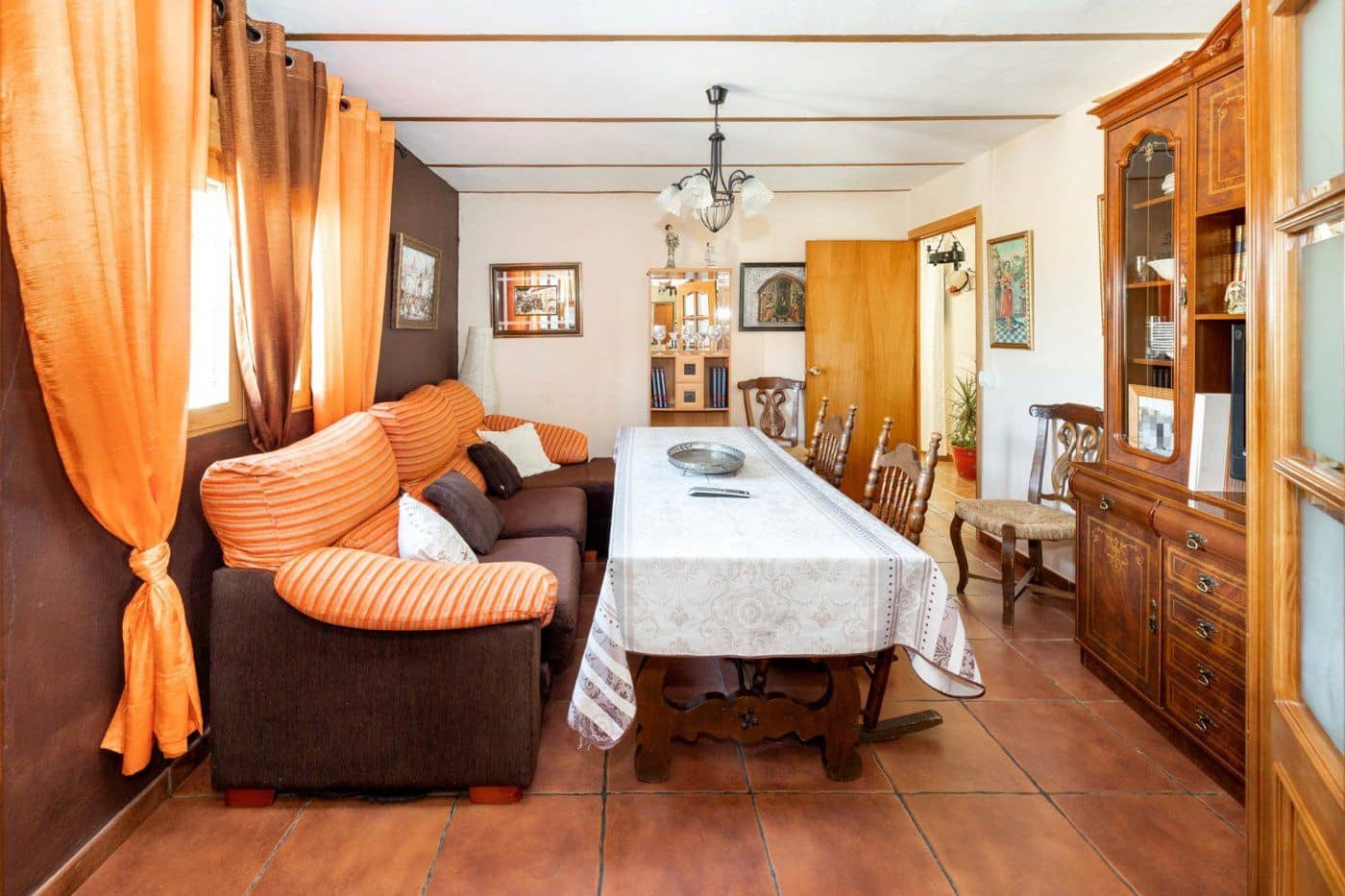 3 soveværelse Finca/Landehus til salg i Alhama de Granada med swimmingpool - € 169.000 (Ref: 9875976)
