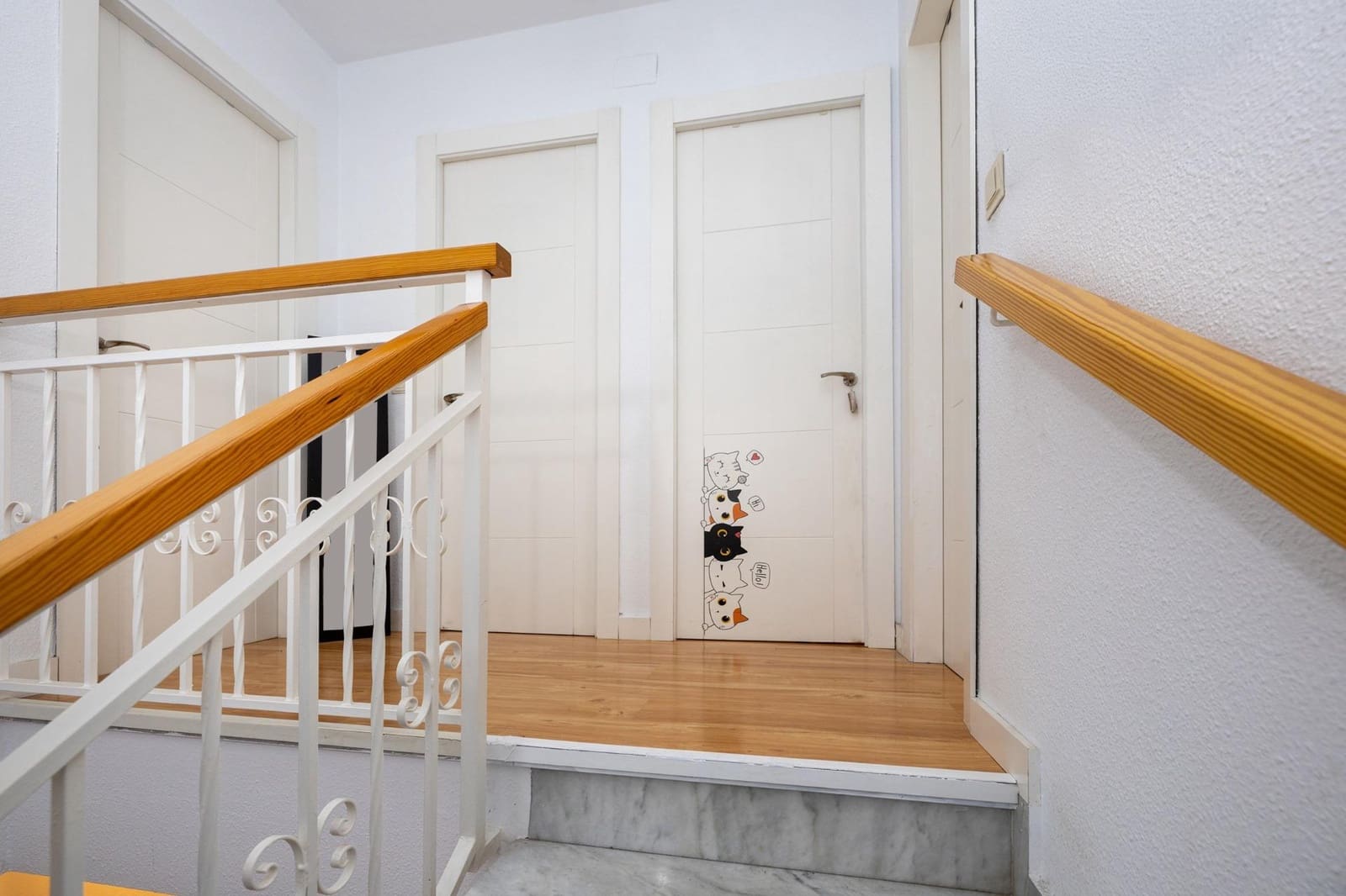 Adosado de 3 habitaciones en Granada ciudad en venta con garaje - 319.000 € (Ref: 9916573)