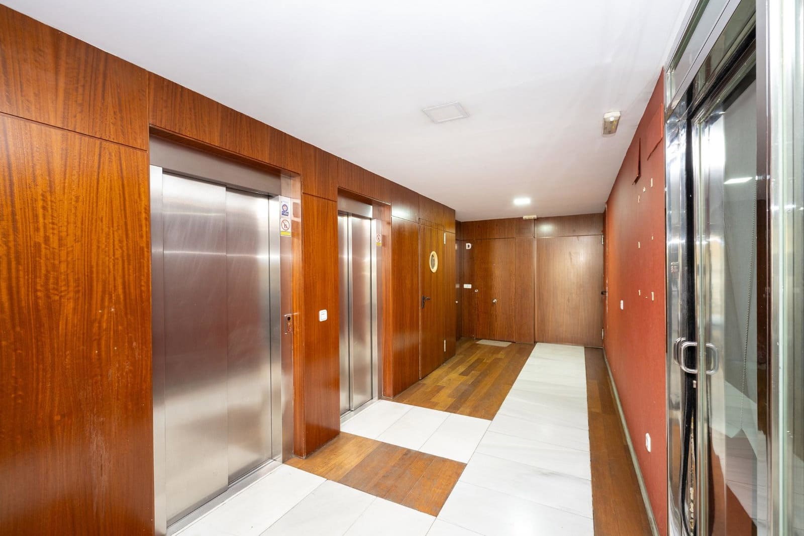 1 camera da letto Appartamento in vendita in Granada citta con piscina garage - 215.000 € (Rif: 9916574)