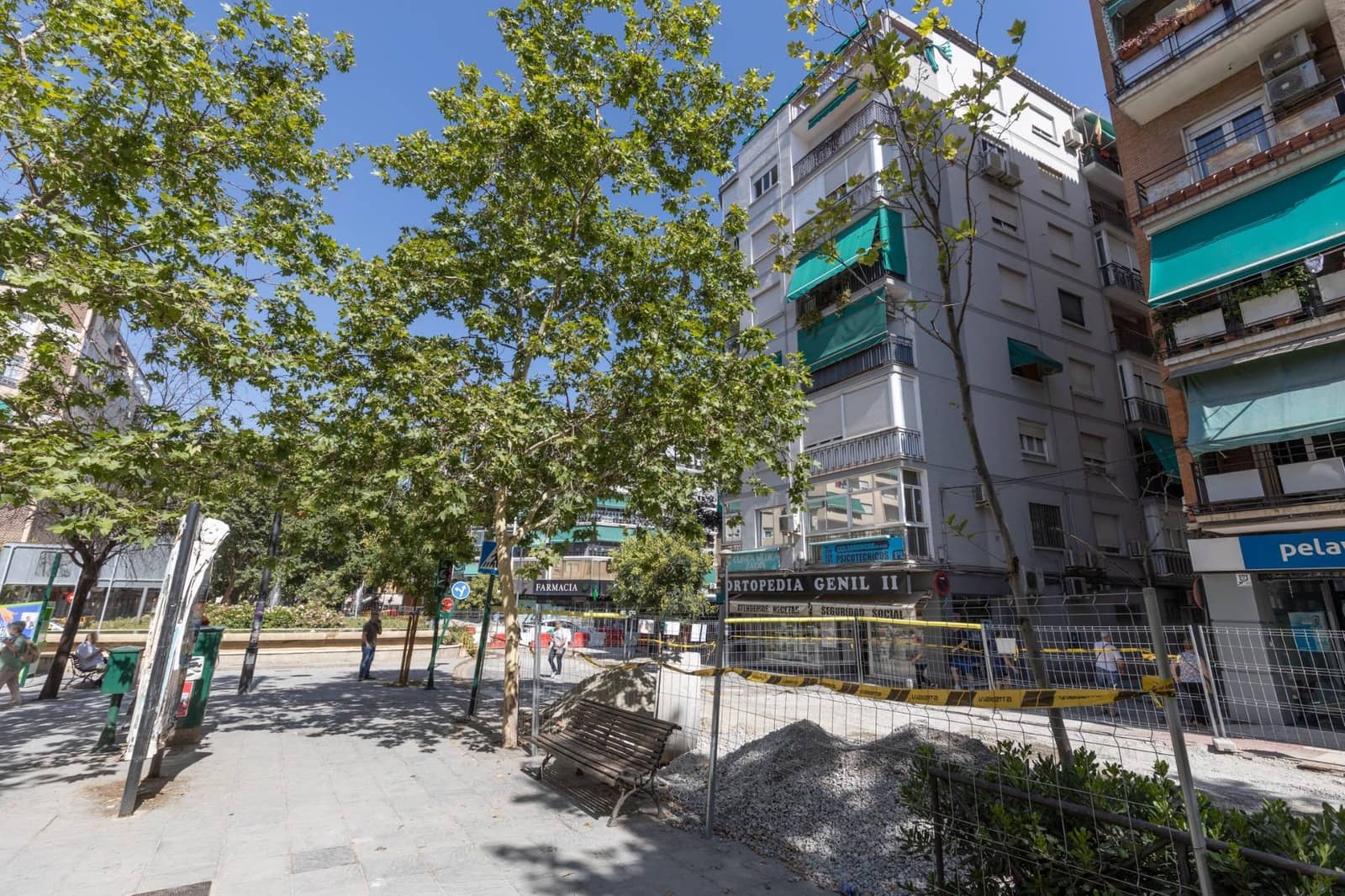 2 slaapkamer Appartement te koop in Granada stad - € 220.000 (Ref: 9916575)