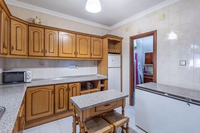 4 camera da letto Villa in vendita in Láchar con garage - 239.000 € (Rif: 9916576)