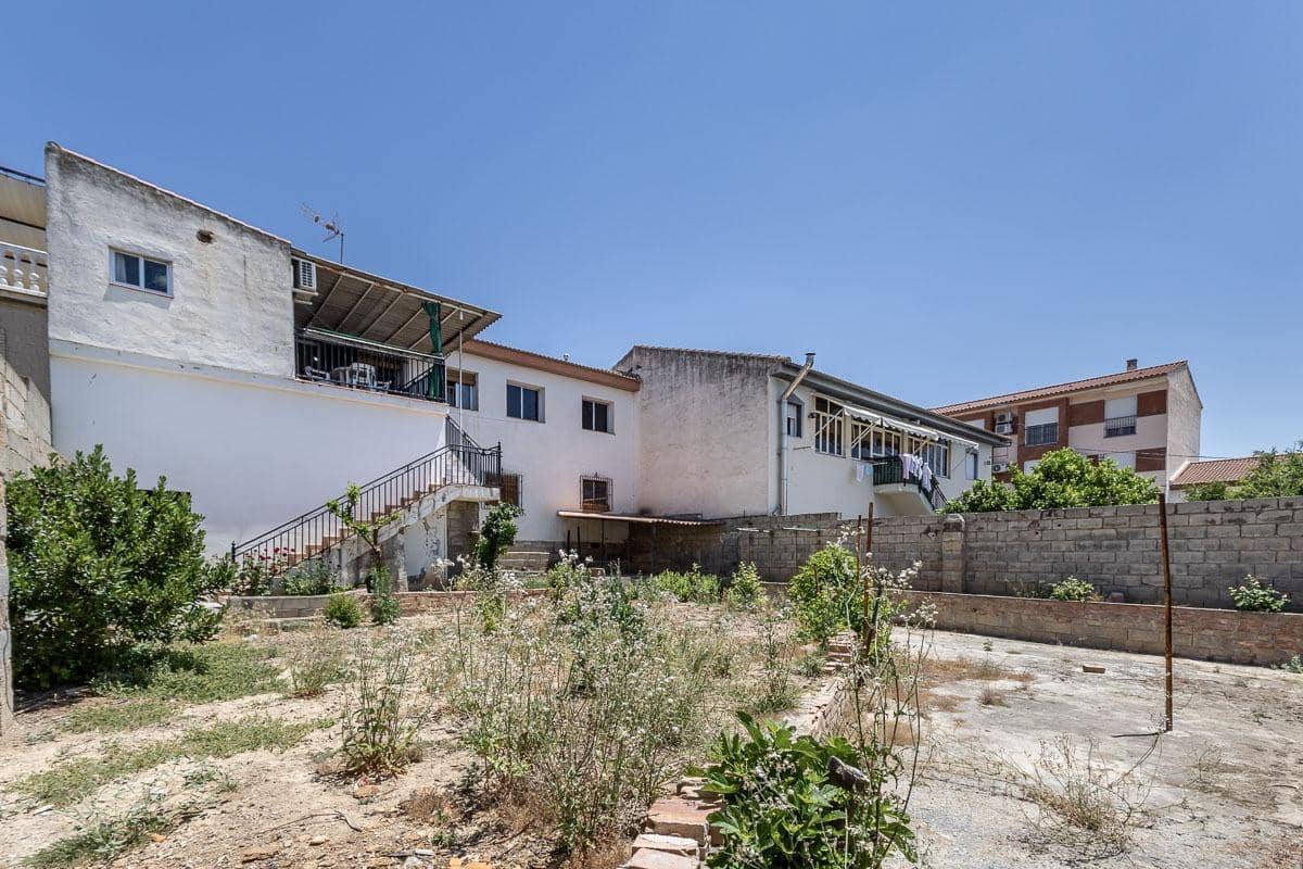 4 bedroom Villa for sale in Lachar with garage - € 239,000 (Ref: 9916576)