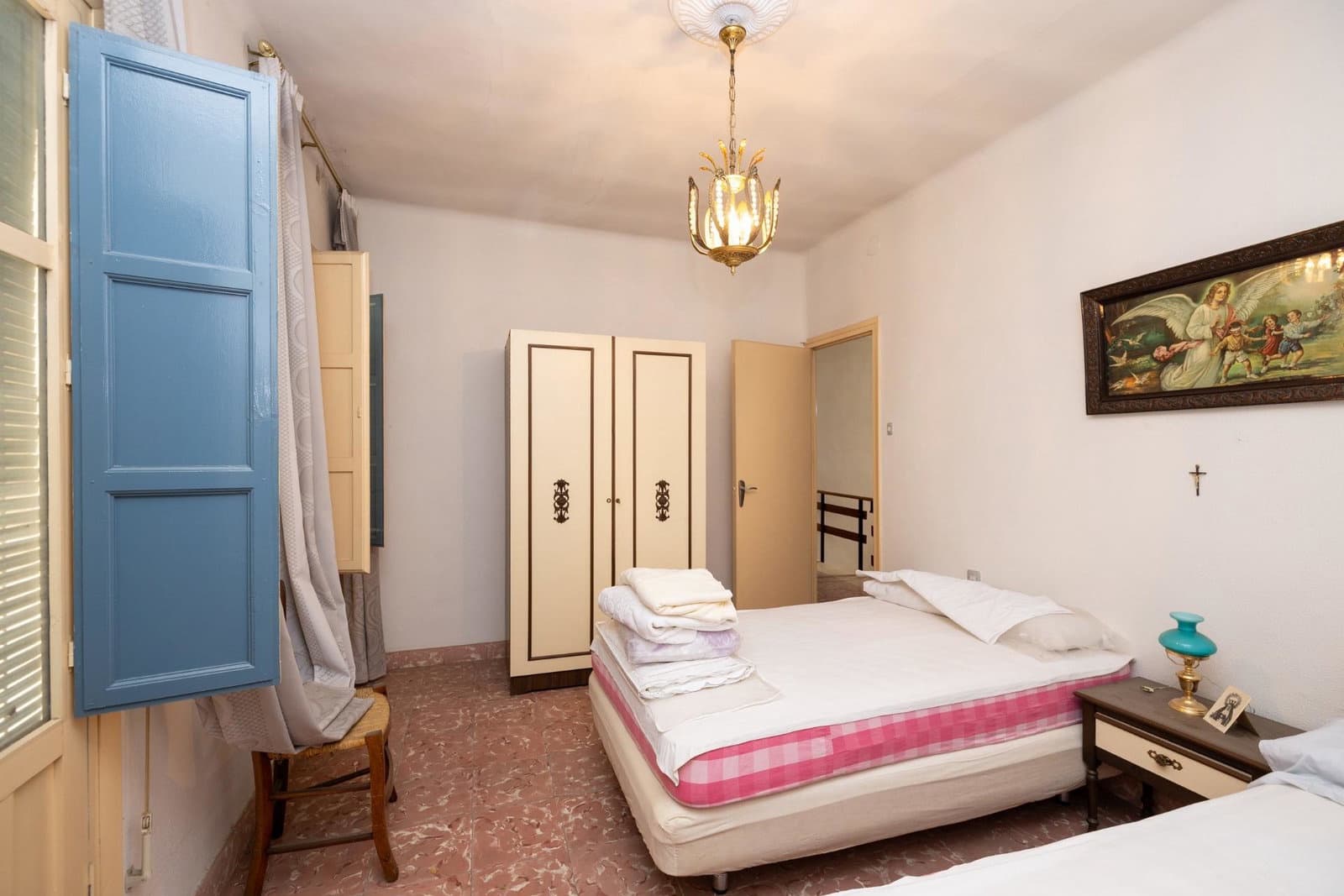 6 sovrum Villa till salu i Granada stad - 149 000 € (Ref: 9916577)