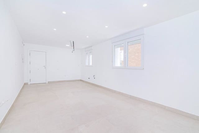 2 slaapkamer Appartement te koop in Atarfe - € 138.000 (Ref: 9916580)