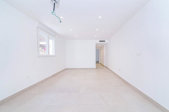 2 slaapkamer Appartement te koop in Atarfe - € 138.000 (Ref: 9916580)