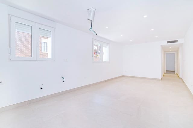 2 slaapkamer Appartement te koop in Atarfe - € 138.000 (Ref: 9916580)