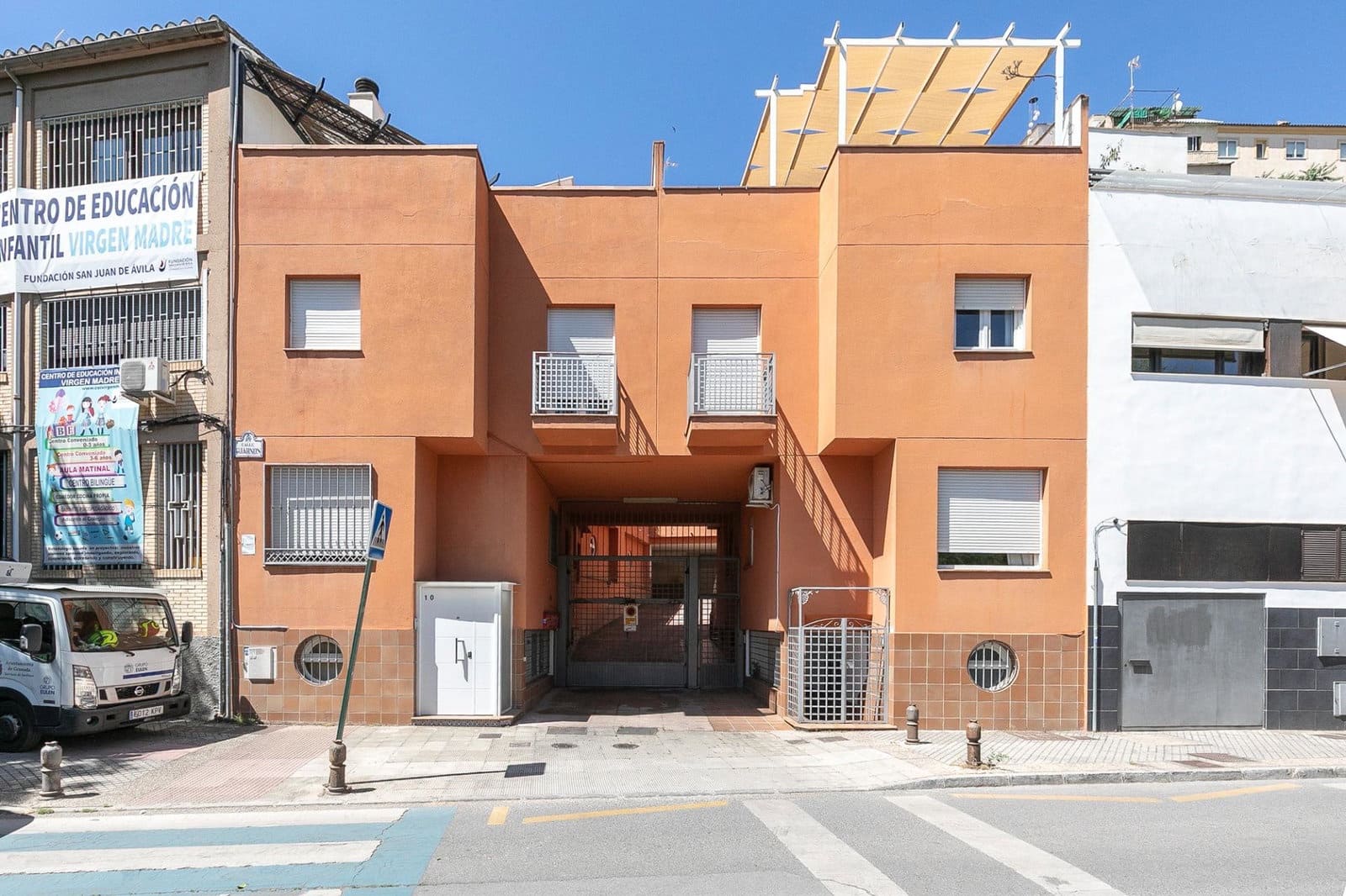 5 quarto Moradia em Banda para venda em Granada cidade com garagem - 505 000 € (Ref: 9916581)