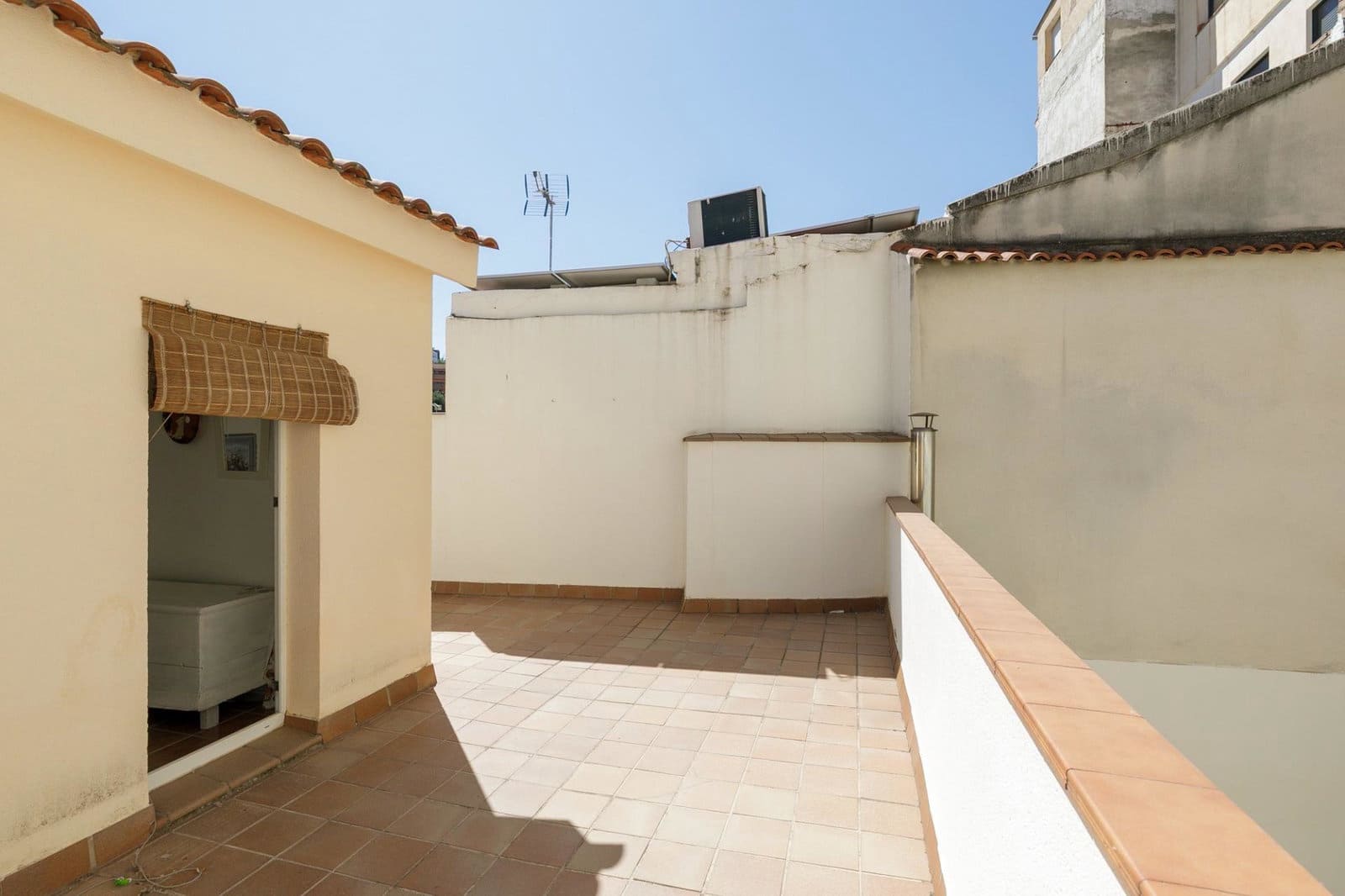 5 quarto Moradia em Banda para venda em Granada cidade com garagem - 505 000 € (Ref: 9916581)