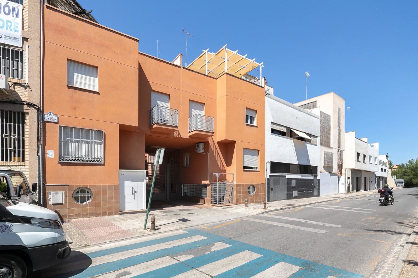 5 quarto Moradia em Banda para venda em Granada cidade com garagem - 505 000 € (Ref: 9916581)