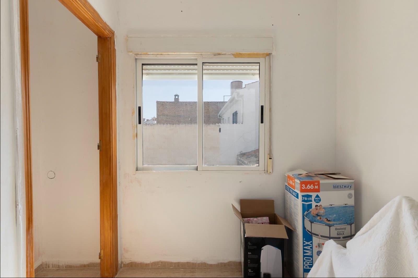 3 soveværelse Villa til salg i La Zubia med garage - € 239.000 (Ref: 9916582)