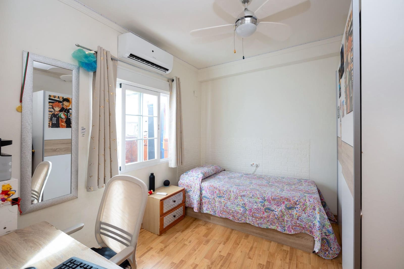 4 soveværelse Rækkehus til salg i Granada by med garage - € 300.000 (Ref: 9916583)