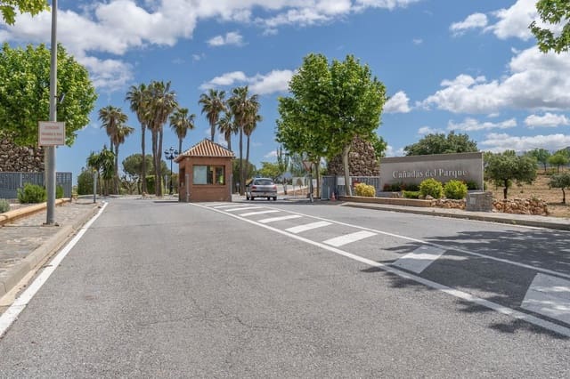 5 slaapkamer Villa te koop in Dílar met zwembad garage - € 390.000 (Ref: 9916585)