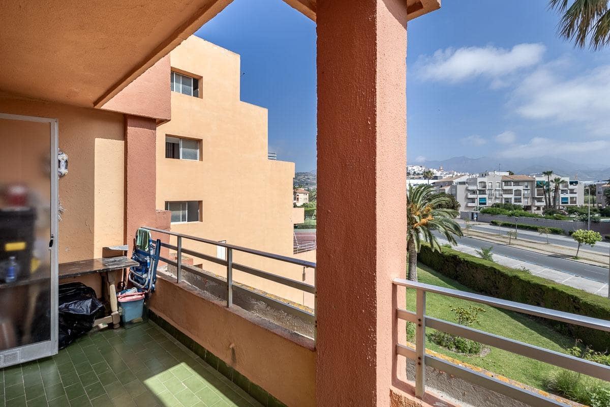 3 quarto Apartamento para venda em Salobrena com piscina - 259 000 € (Ref: 9916587)