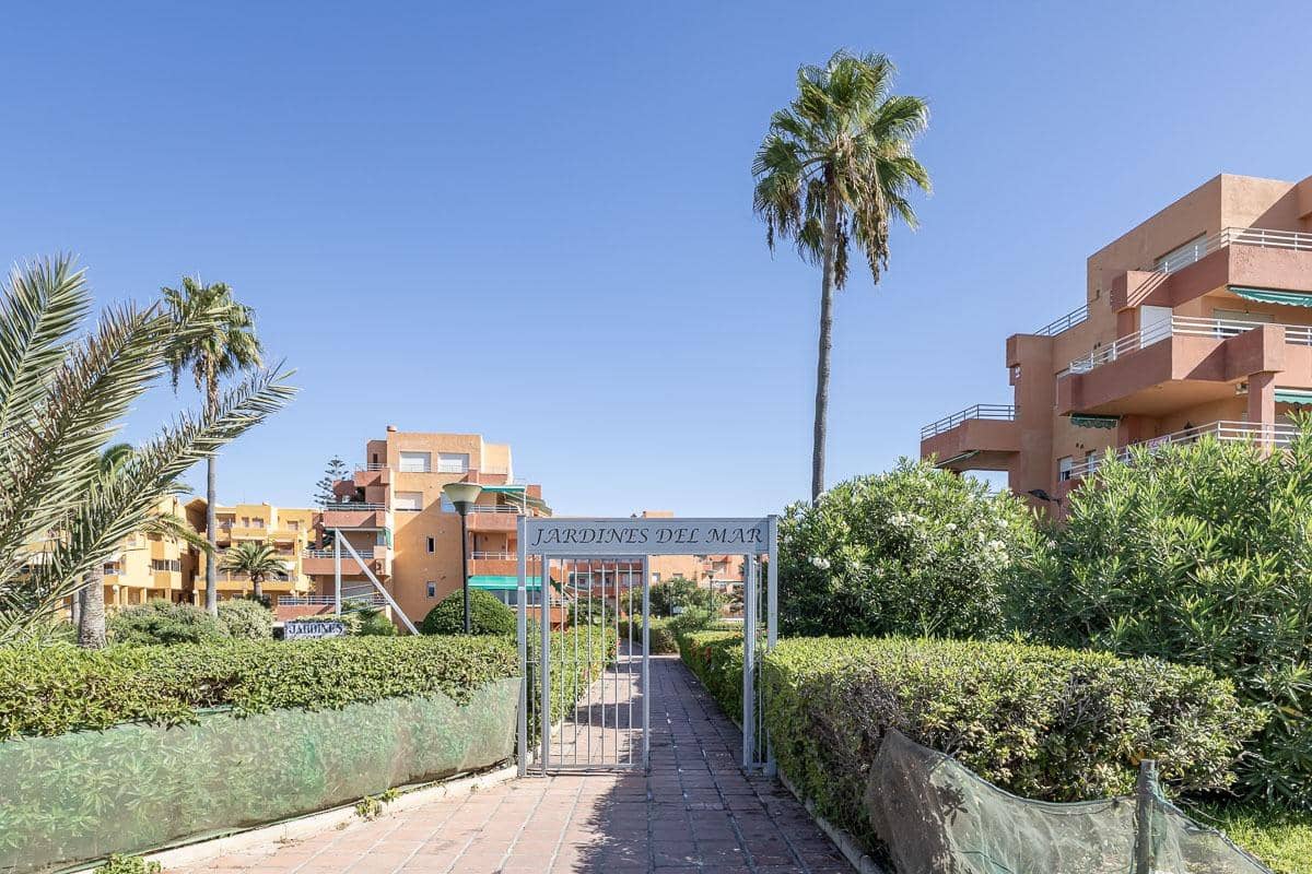 3 quarto Apartamento para venda em Salobrena com piscina - 259 000 € (Ref: 9916587)